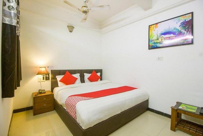 Blossom Suites Bangalore Exterior photo